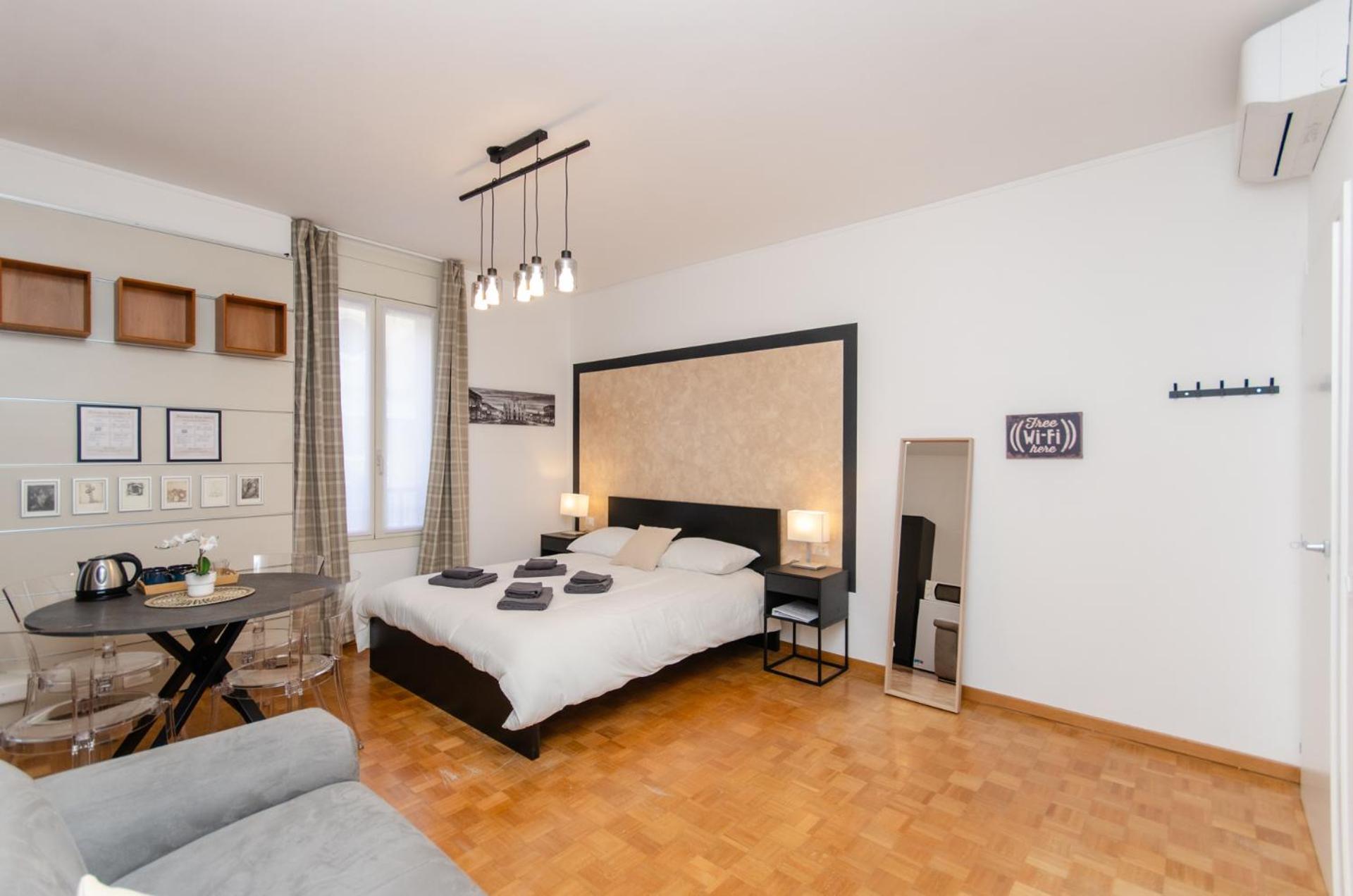 Brown Room Мілан Екстер'єр фото
